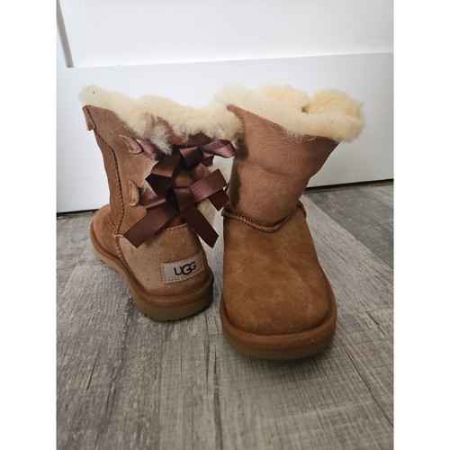 Y2k aesthetic ugg bailey bow - y2k,
