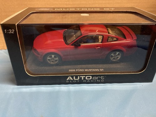 Autoart ford mustang gt - autoart,