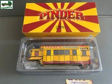 Voiture Miniature Camion Remorque Creperie Snack Cirque Pinder au 1/43
