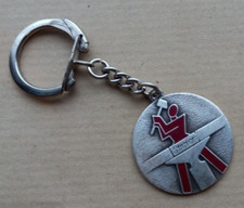 PORTE CLEFS  METAL + EMAILLE    "STRAFOR / SOMECAFRIQUE / MEUBLE DE BUREAU*