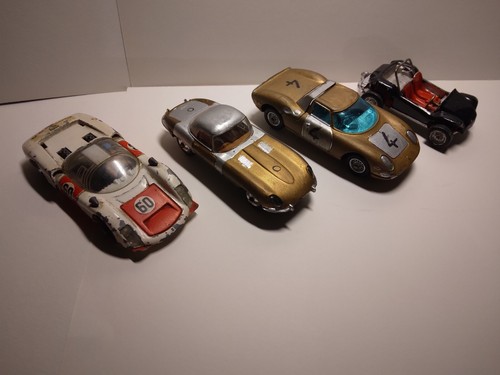 Lot voitures miniatures corgi - lot,
