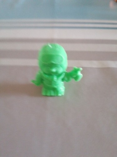 Figurine bonux kiki plongeur - figurine,