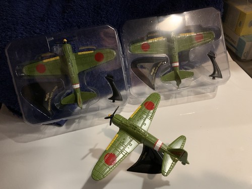 Zéro avion 100 - x, maisto