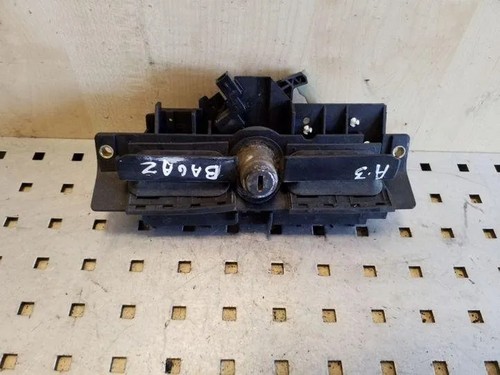 Audi 8l1 poignée hayon - audi,