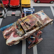 1/18 FORD FAIRLANE SKYLINE SUN