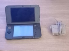 New 3DS XL + 87 Jeux
