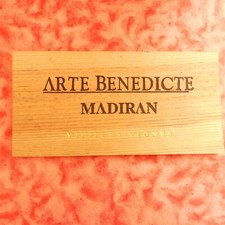 PLAQUE EN BOIS CAISSE A VIN