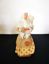 Ancien Santon De Provence Signé YOLANDE Vieille Femme Fileuse De Coton H. 20 Cm