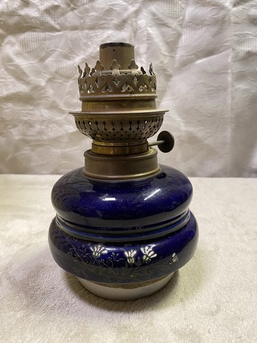 Petite lampe pétrole - à,