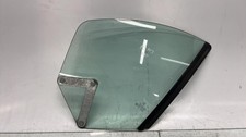 Vitre arriere droit PEUGEOT