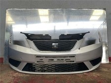 enjoliveur pare-choc avant