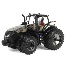 Ertl 1/32 Case IH Magnum 405