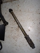 broche axe roue arrière VT500