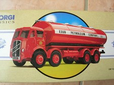 CORGI 1/50 CAMION E.R.F