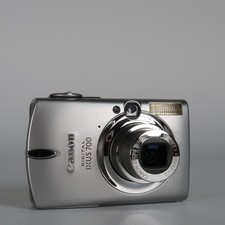 Canon IXUS 700 / PowerShot