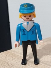 PLAYMOBIL FIGURINE FACTEUR