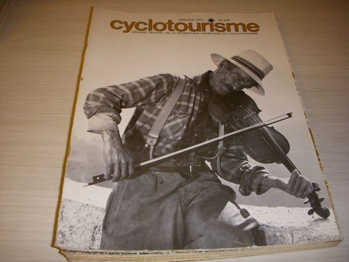 Cyclotourisme 242 1977 les - cyclotourisme, 01.1977