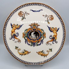 Plat à gâteau en faïence décorée de Gien modèle Renaissance sur fond blanc XXème