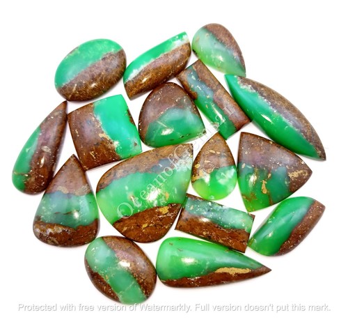 Cabochon chrysoprase de - cabochon,
