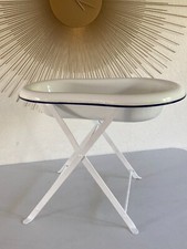 325⚜️ Ancienne Bassine Bidet Sur Pieds en Tôle Émaillée Blanc Liseré Bleu