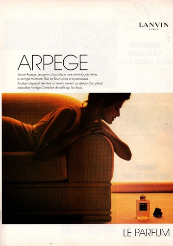 Publicité papier parfum - papier,