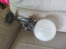 ancien plafonnier en fer