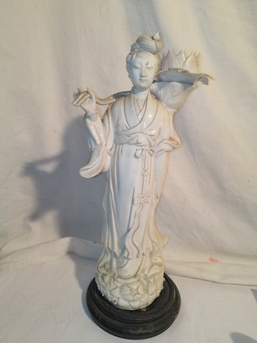 Sujet porcelaine blanche - , chine