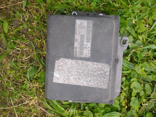 Calculateur peugeot 106 - ,
