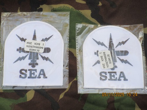 Royal bleu marine badge - royal, marine,