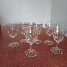 LOT DE 6 VERRES SUR PIED À