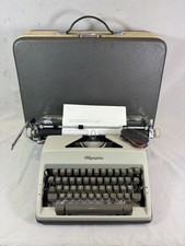 Machine à écrire Olympia SM9
