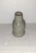 ANCIEN PETIT FLACON EN CERAMIQUE POUR ENCRE OU AUTRE SIGNE EN DESSOUS
