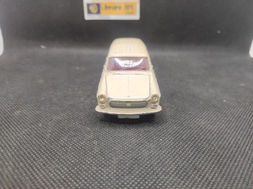 Peugeot 404 break - ▄▀▄,