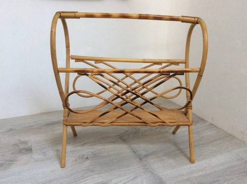 Ancien porte revue - ⚜️,