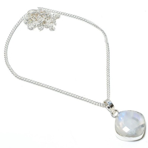 Collier bijoux fait - , en
