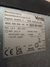 distributeur  automatique réfrigéré boissons avec monnayeur et TPE  marque vendo