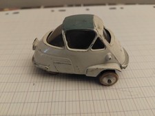 quiralu isetta velam 1/43
