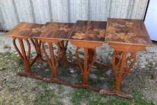 Émile GALLE : TABLES GIGOGNES