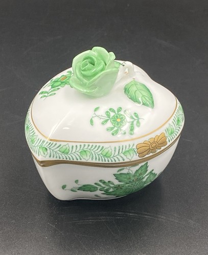 Petite boîte bijoux - À,