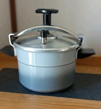 ?cocotte minute Aluminium 6 litres Gris Perle du 09/1989