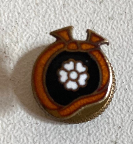 Médaille broche pucelle - médaille,, broche,