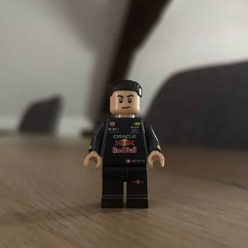 Isack hadjar red bull - bull, f1