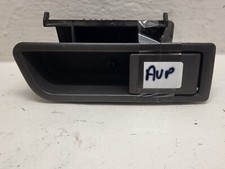 Poignée intérieur avant