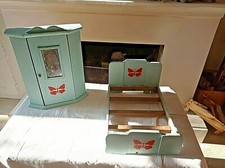meuble jouet poupée armoire et lit ancien vintage rétro doll furniture