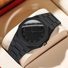 Montre Noir Mat Élégant