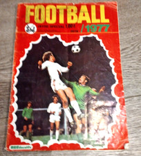 Rarissime Album de vignettes " FOOTBALL 1976/77 " d' AGEDUCATIF No PANINI......