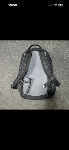 Yeti crossroads 27l black - crossroads,