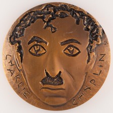 Médaille de Charlie Chaplin - Charlot - Signée par Raymond Joly