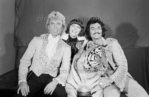 Mireille mathieu exclusive - mathieu,