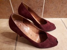 chaussures escarpins en cuir